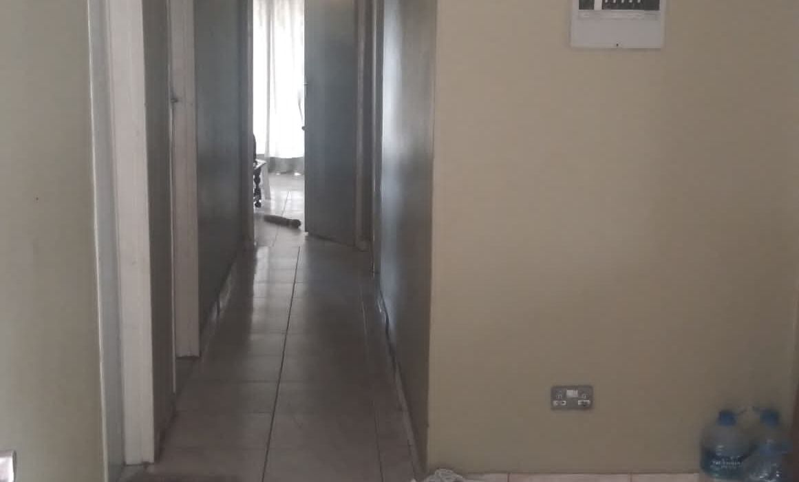 3 bedroom house for sale in Chitungwiza 