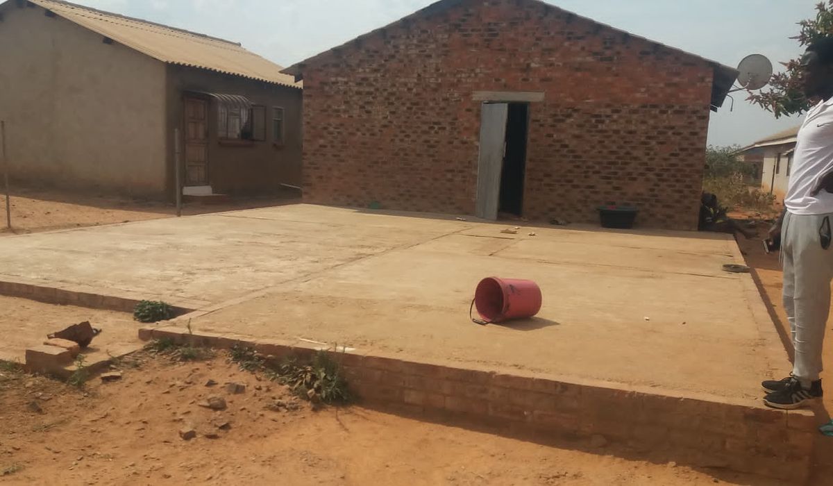 3 Bedroom House for Sale in Dzivarasekwa Ext