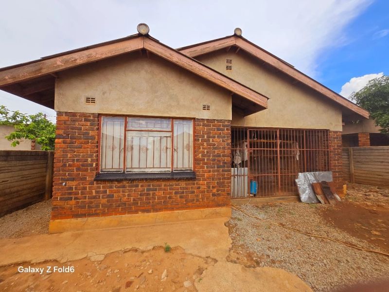 3 bedroom house for sale in Kuwadzana