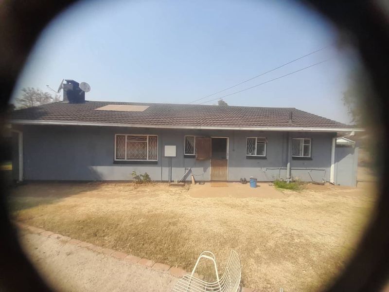 3 Bedroom House for Sale in Mabelreign