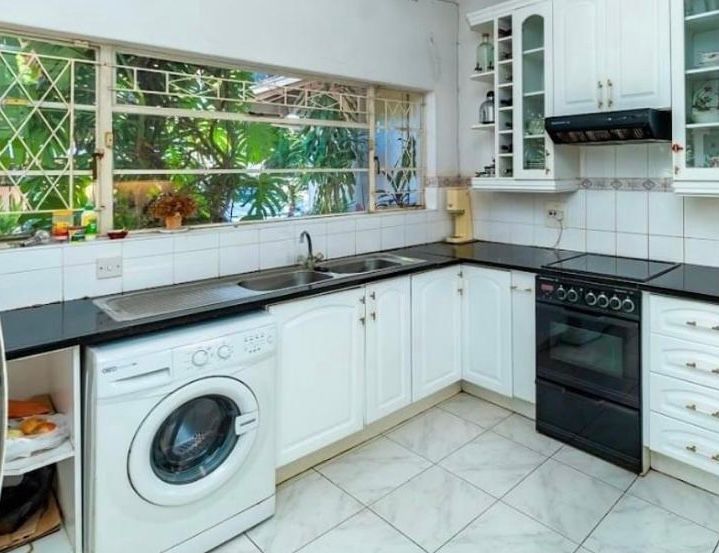 3 Bedroom House for Sale in Old Alex Park 