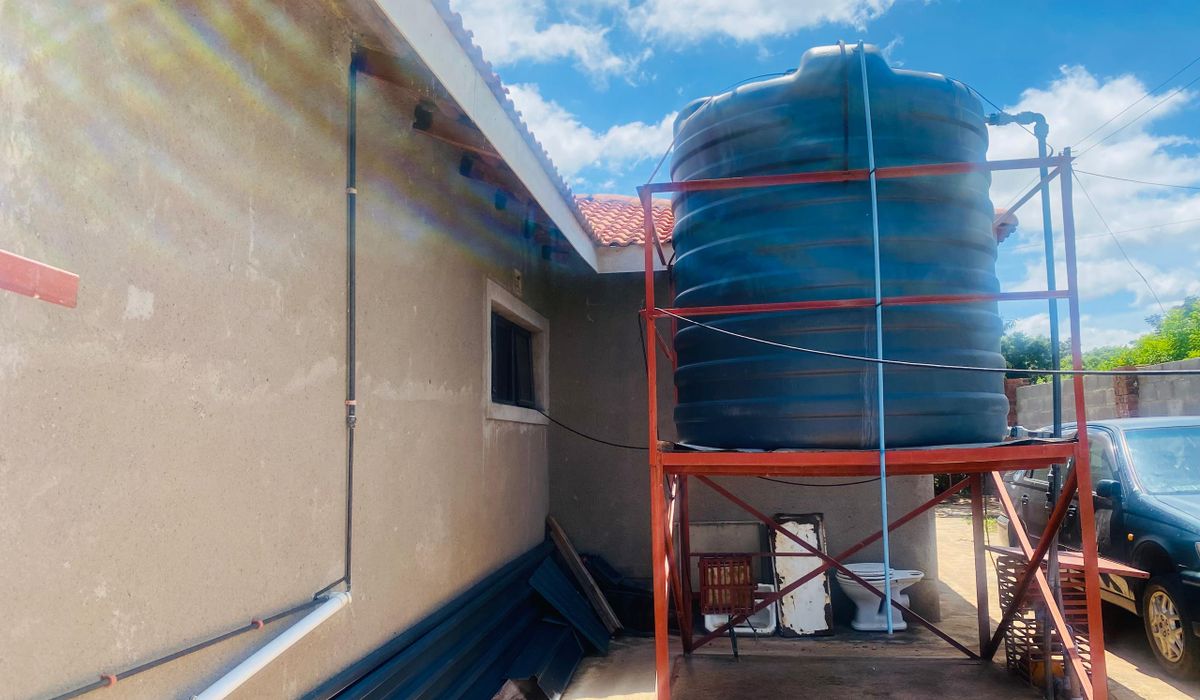 3 Bedroom House for Sale in Queenspark West, Bulawayo 