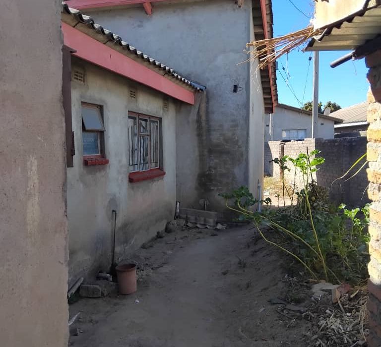 3 Bedroom House for Sale in Ruwa 