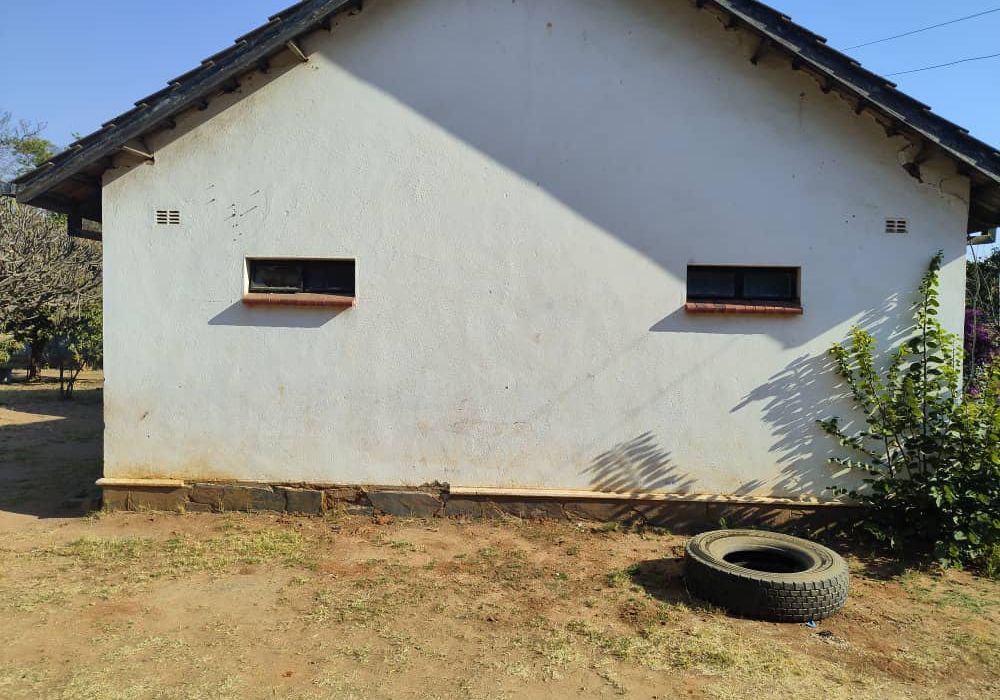 3 Bedroom House for Sale in Waterfalls, Parktown
