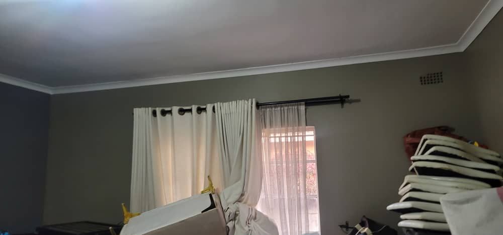 3 Bedroom House for Sale in Zimre Park 