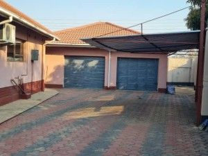3 Bedroom House in Arcadia for Sale