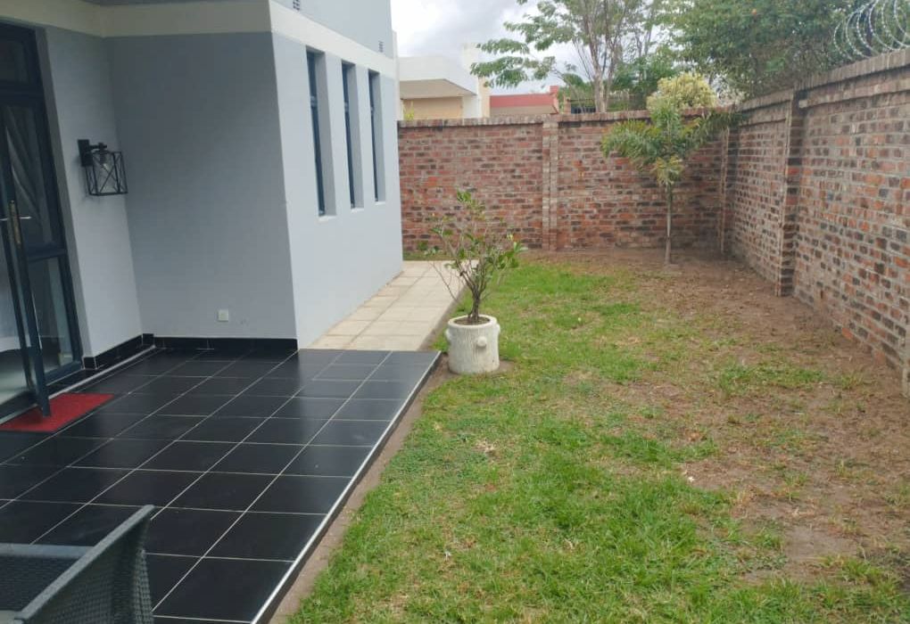 3 Bedroom House in Arlington Estate for Sale 