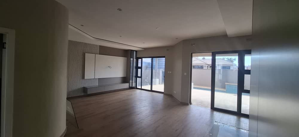 4 Bedroom House in Arlington For Sale 