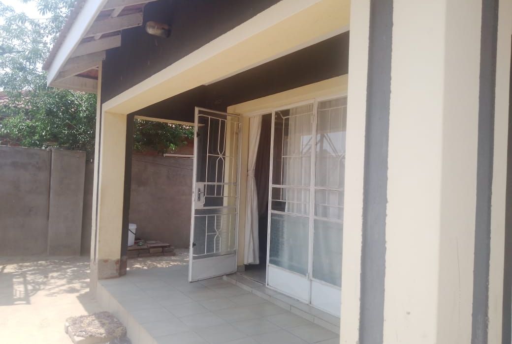 3 Bedroom House in Damofalls for Sale 