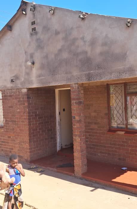 3 Bedroom House in Glen Norah for Sale 