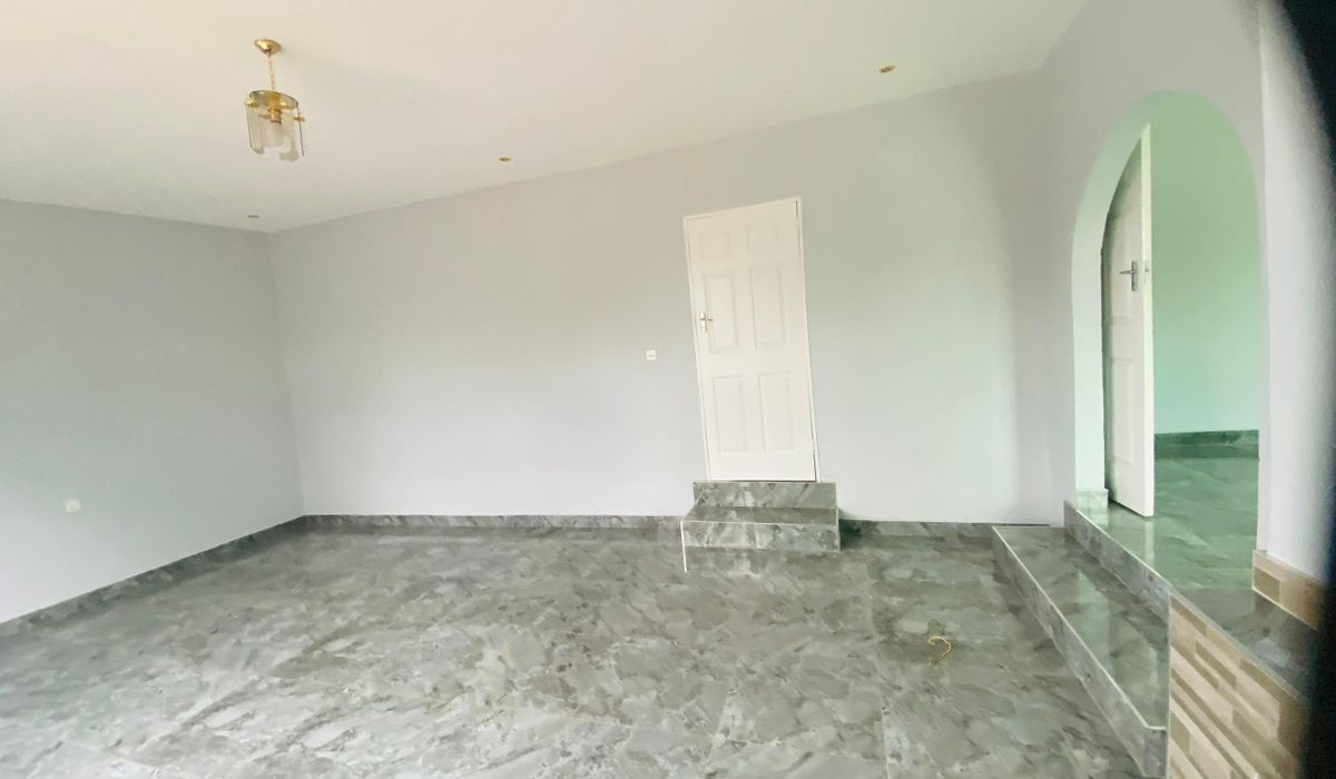 3 Bedroom House in Glenview 7 For Sale 