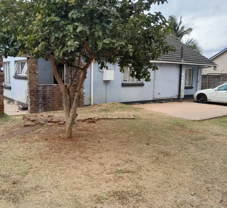 3 Bedroom House in Mabelreign, Haig Park for Sale 