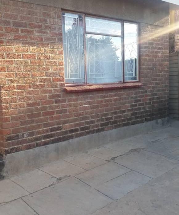 3 Bedroom House in Mabvuku for Sale 