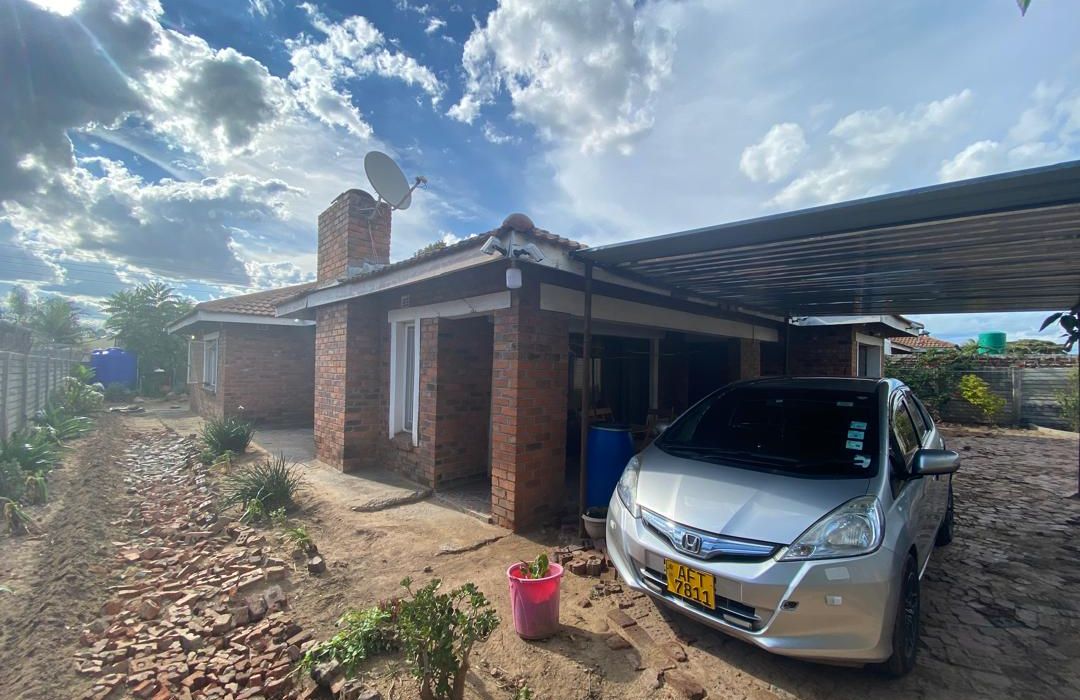 3 Bedroom House in Mainway Meadows for Sale 