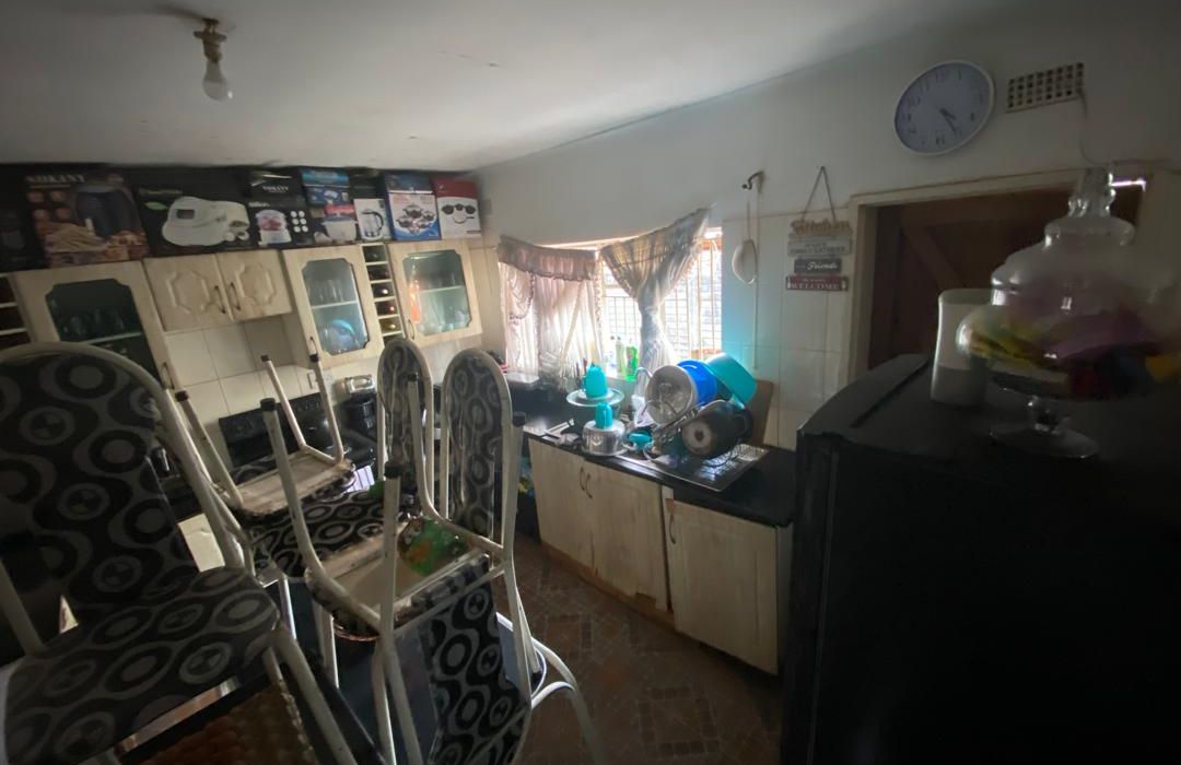 3 Bedroom House in Mainway Meadows for Sale 