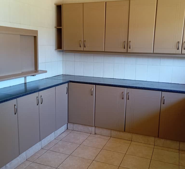 3 Bedroom House In Marlborough East For Sale 