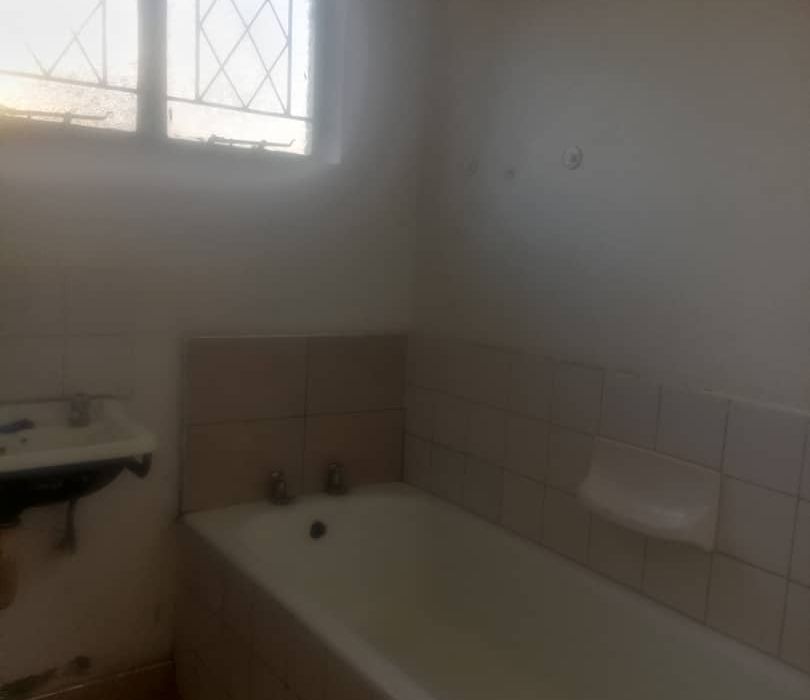 3 Bedroom House in Msasa Park to Rent 