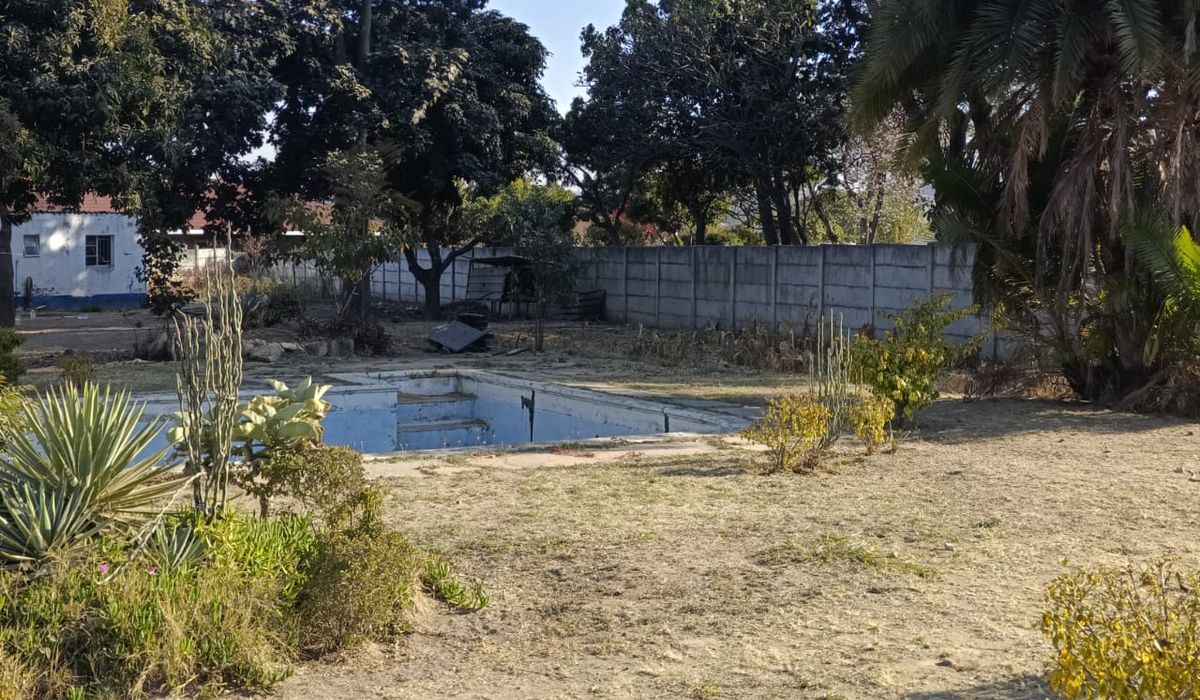 3 Bedroom House in Waterfalls, Parktown for Sale 