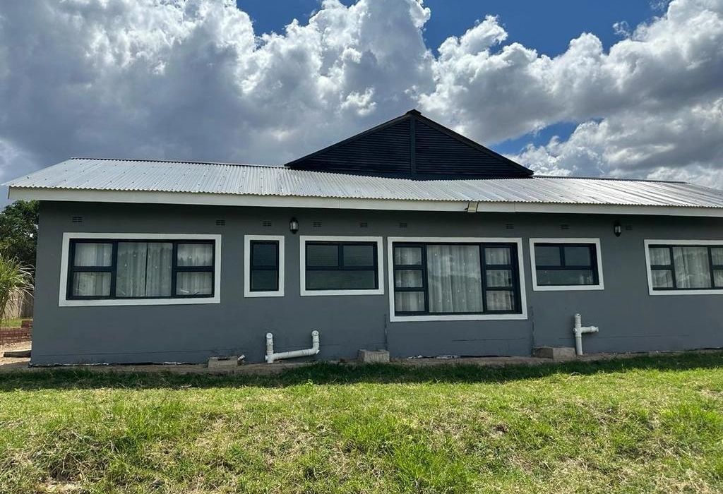 3 bedroom house on Crowhill