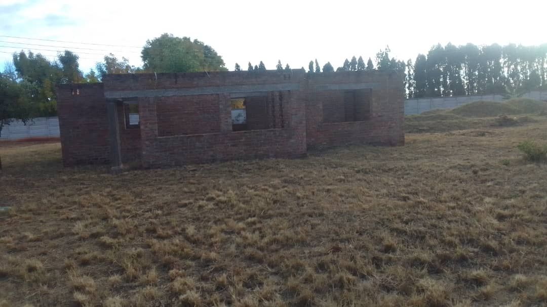 3 Bedroom semi finished Cottage for Sale 