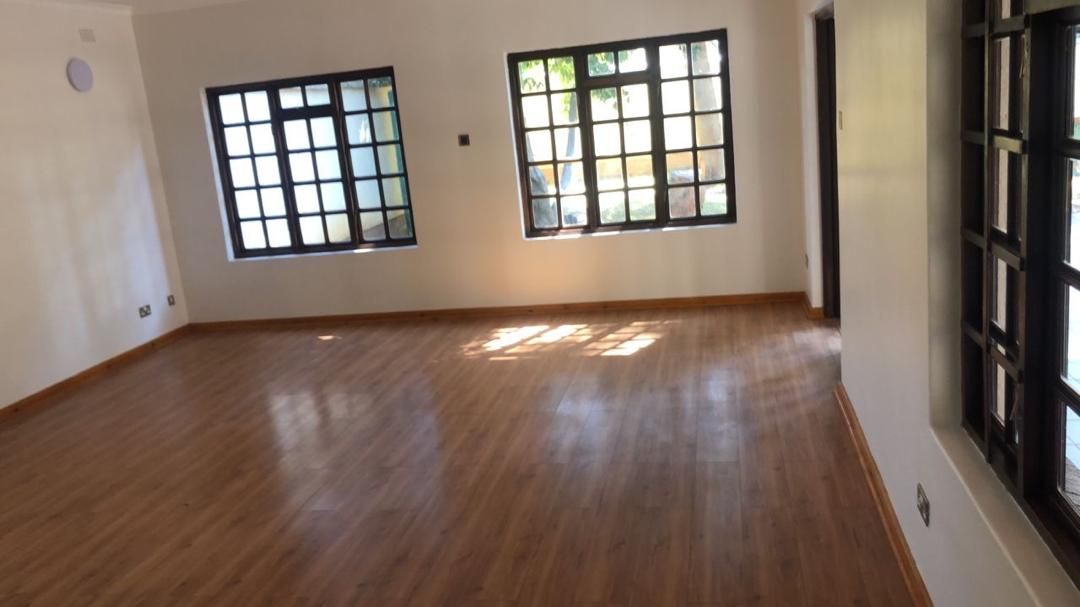 3 Bedroom Townhouse for Sale in Ballantyne Park 