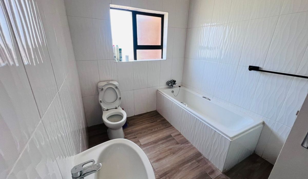 3 Bedroom Townhouse for Sale in Borrowdale 