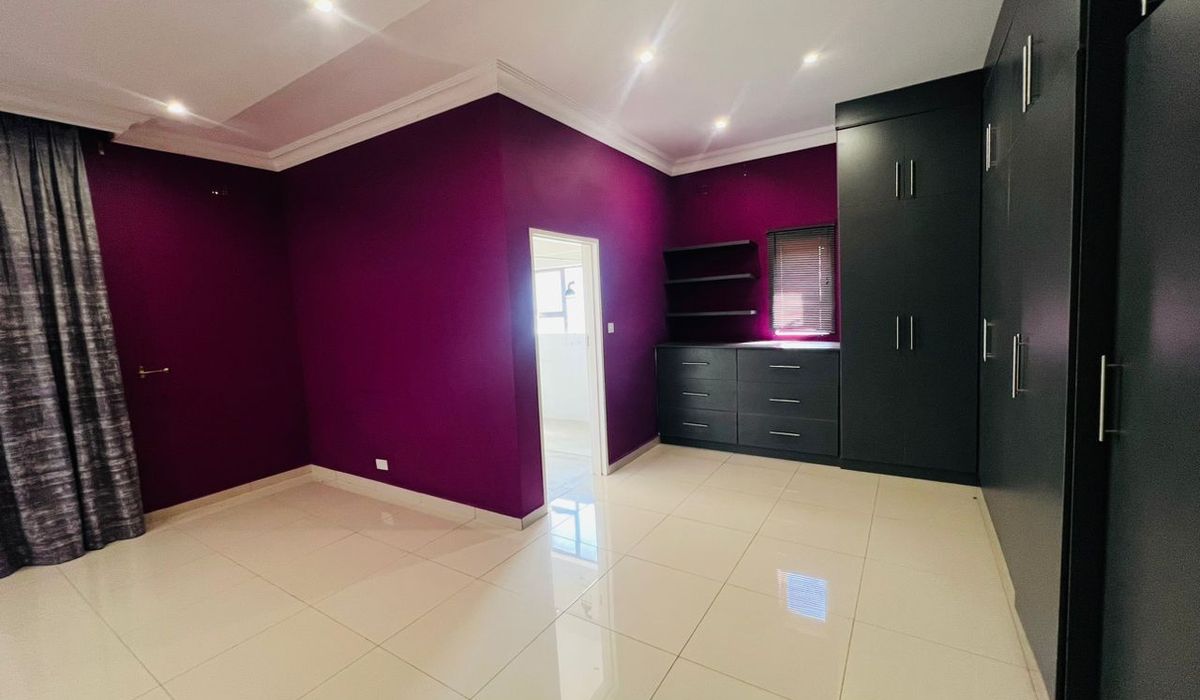 3 Bedroom Townhouse for Sale in Borrowdale 