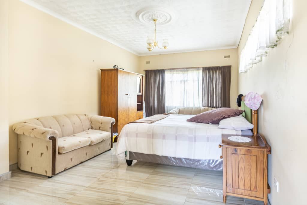 3 Bedroom Villa for Sale in Greendale 