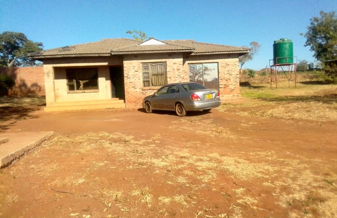 3 Bedrooom Cottage for Sale in Chishawasha, Gletwin 