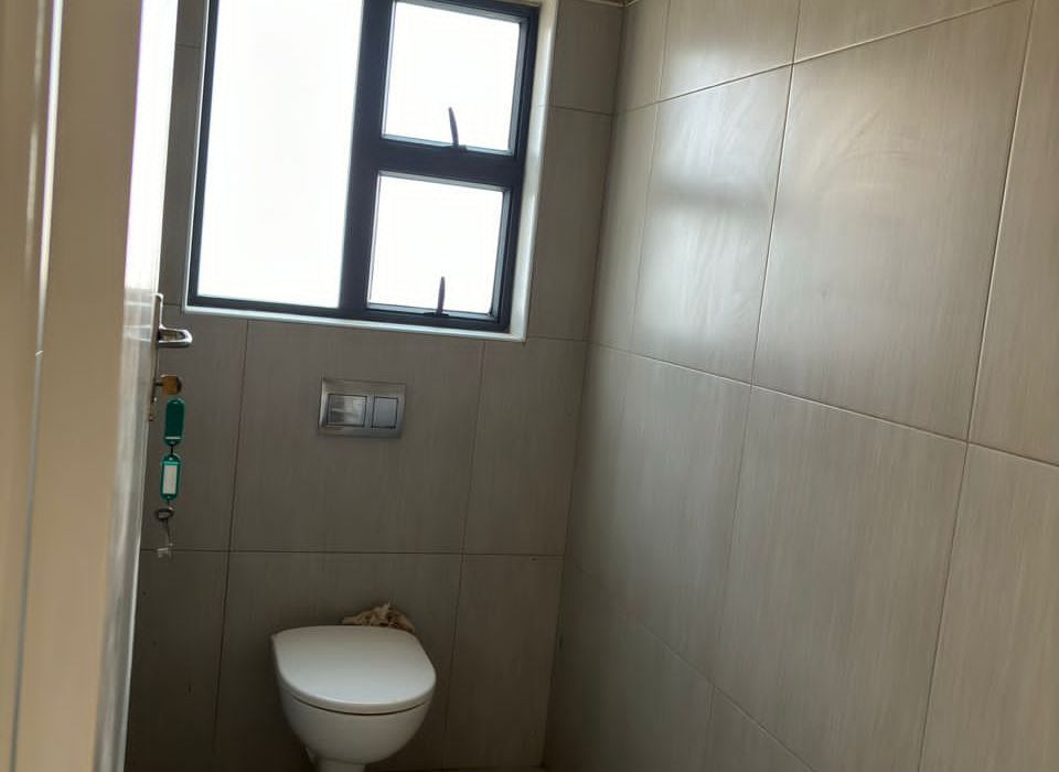 4 Bedroom Apartment to Rent in Vainona 