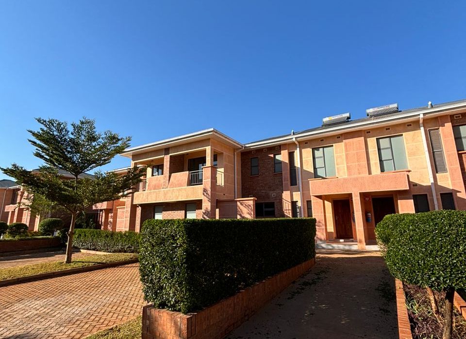 4 Bedroom Apartment to Rent in Vainona 
