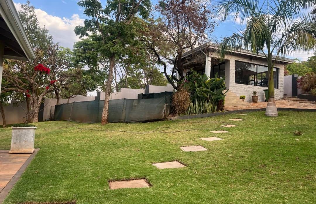 4 Bedroom Double Storey House for Sale in Hogerty Hill 