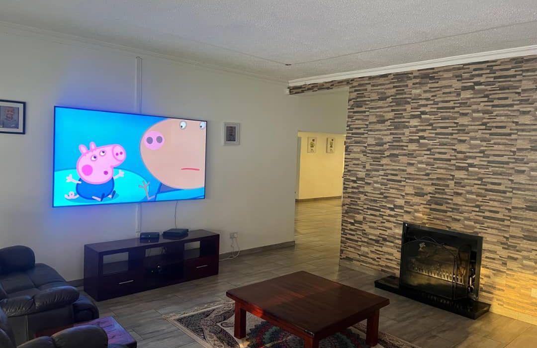 4 Bedroom Double Storey House for Sale in Hogerty Hill 