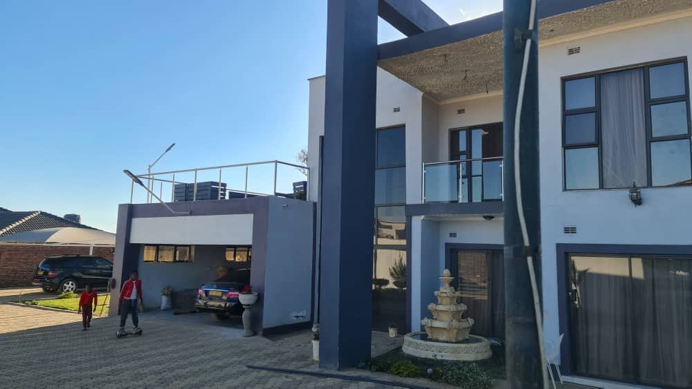 4 Bedroom Double Storey House for Sale in Sandton Park 
