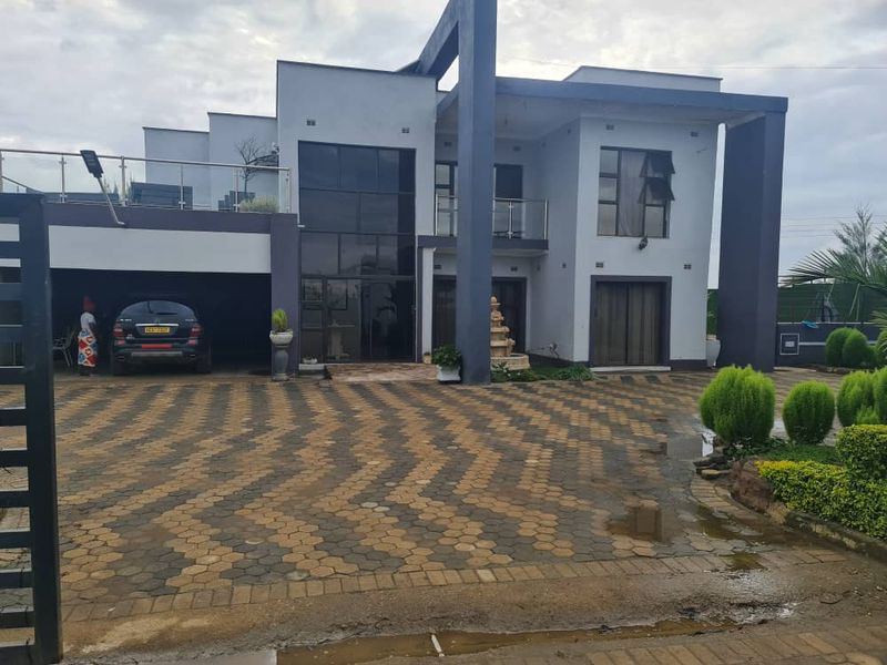 4 Bedroom Double Storey House for Sale in Sandton Park 