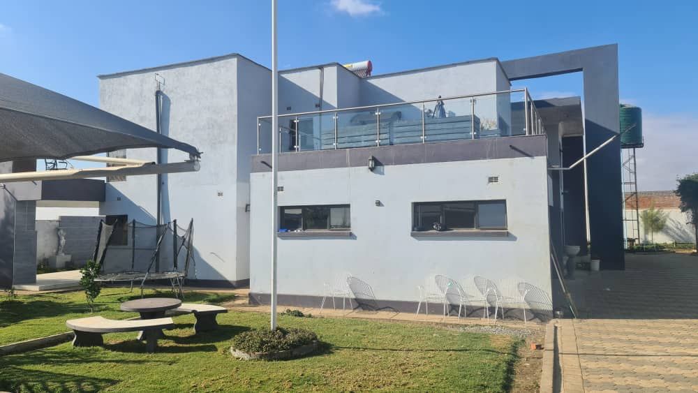 4 Bedroom Double Storey House for Sale in Sandton Park 