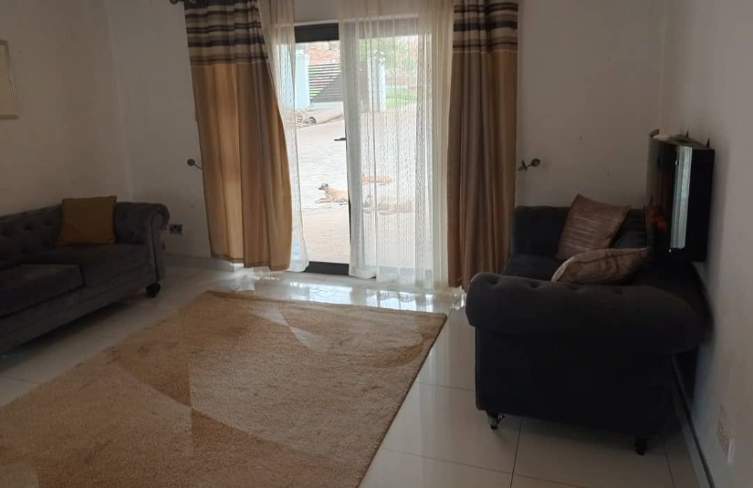 4 Bedroom Double Storey House to Rent in Borrowdale 