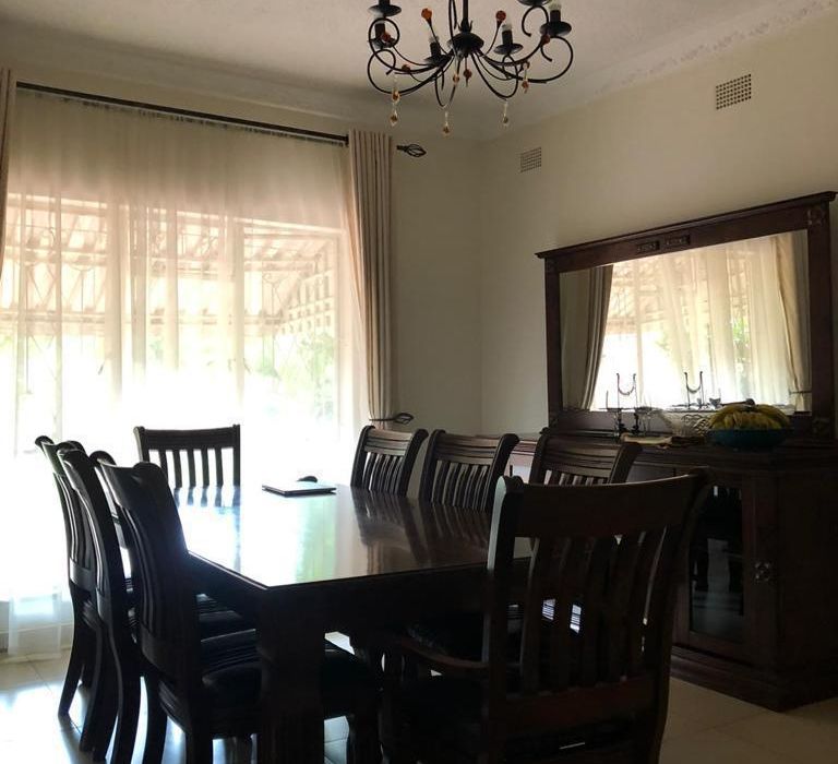 4 Bedroom House for Rent in Alexandra Park (Commercial Use)