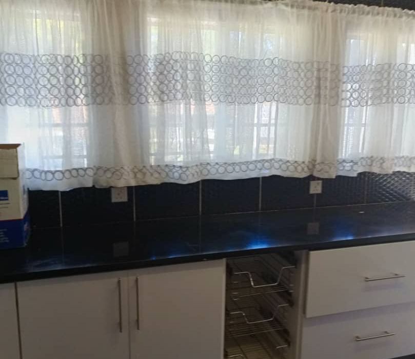 4 Bedroom House for Rent in Borrowdale, Pomona
