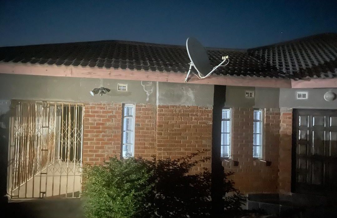 4 Bedroom House for Rent in Damofalls 