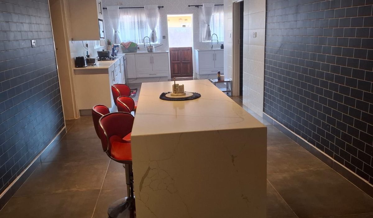 4 Bedroom House for Rent in Mount Pleasant 