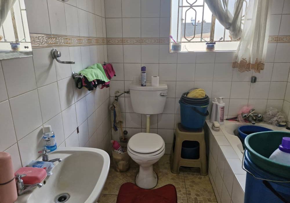 4 Bedroom House for sale in Belvedere 
