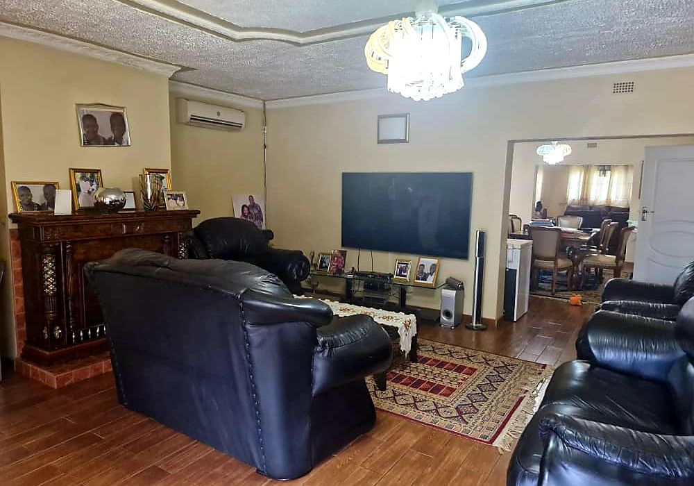 4 Bedroom House for sale in Belvedere 