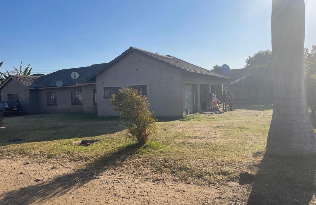 4 Bedroom House for Sale in Bluffhill 