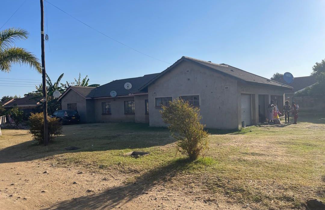 4 Bedroom House for Sale in Bluffhill 