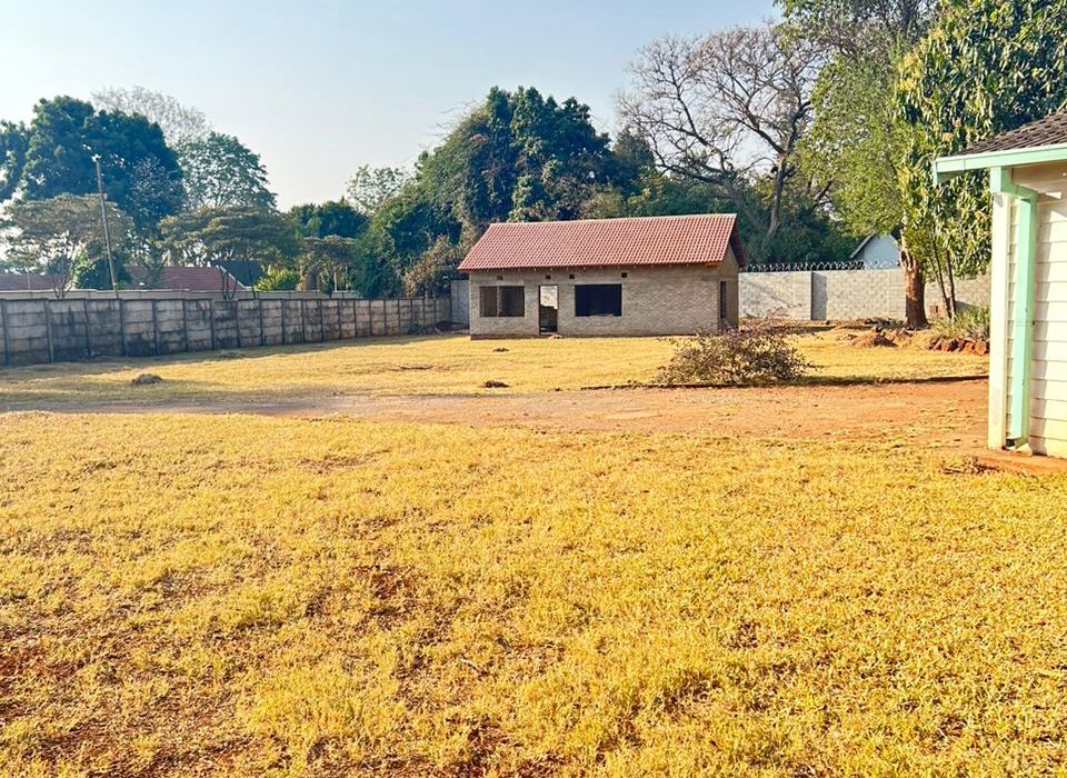 4 Bedroom House for Sale in Borrowdale 