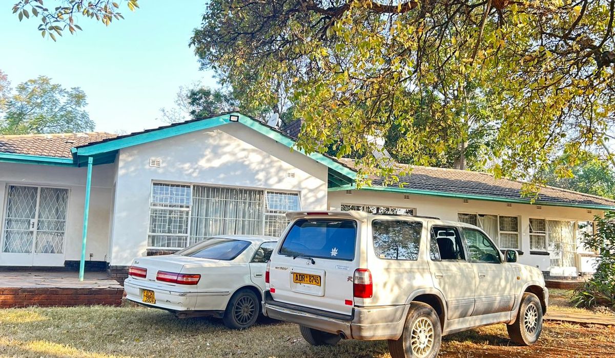 4 Bedroom House for Sale in Borrowdale 