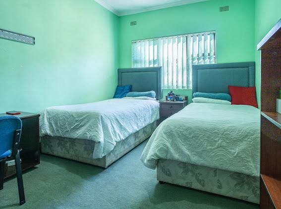 4 Bedroom House for Sale in Borrowdale Brooke 