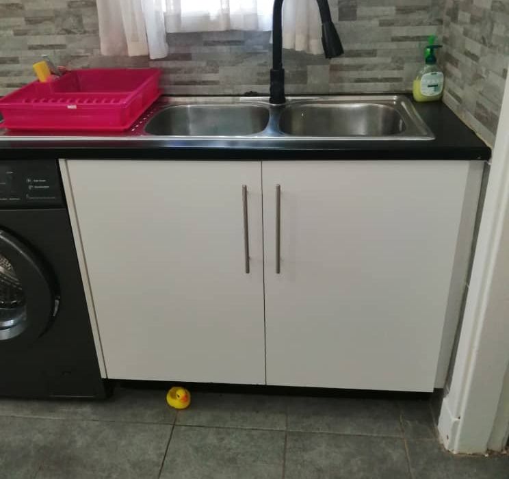 4 Bedroom House for Sale in Braeside 