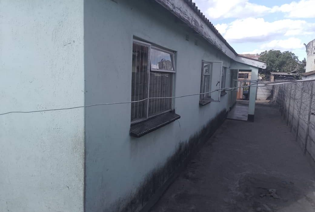 4 Bedroom House for Sale in Budiriro 5